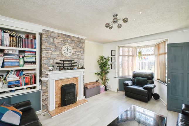 15, Denton Grove, Birmingham photo 2