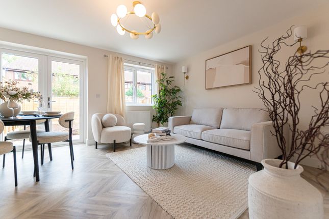6 Siren Close, Warrington photo 3