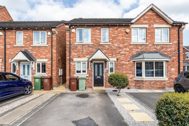 Thumbnail Town house for sale in Riverside Court, Featherstone