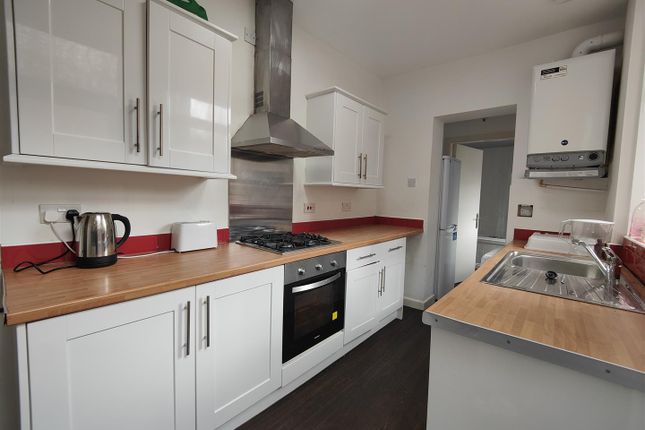 Terraced house to rent in Manilla Road, Selly Park, Birmingham