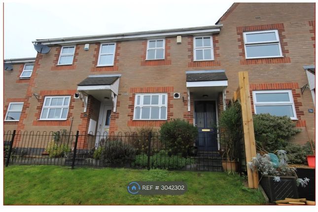 2-bed terraced on Victoria Hall Gardens, Matlock, £875/mo