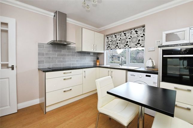 143, Thorndon Avenue, Essex photo 3
