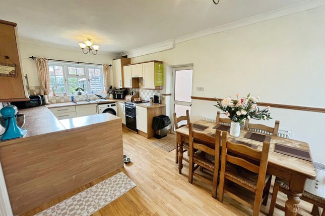 133, Scraptoft Lane, Leicestershire photo 3