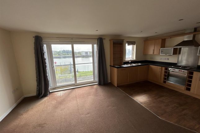 Flat 20, Cwrt Naomi, Pentre Doc Y Gogledd, Llanelli photo 3