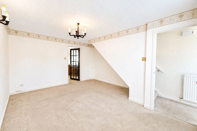 17, Hoopers Way, Devon photo 4