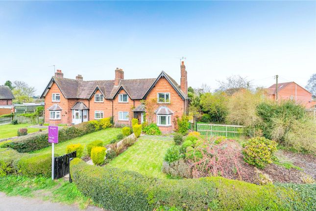 3-bed semi-detached on 13 Humber Lane, Telford, £290,000