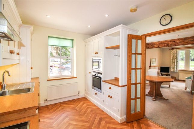 4 Parkside,, Low Wath Road, Harrogate photo 4