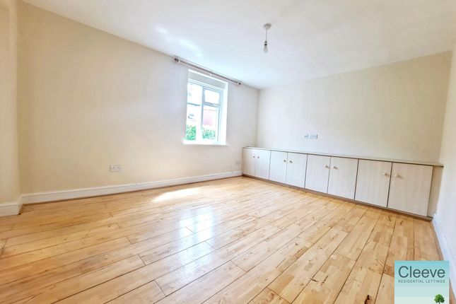 196, Prestbury Road, Cheltenham photo 3