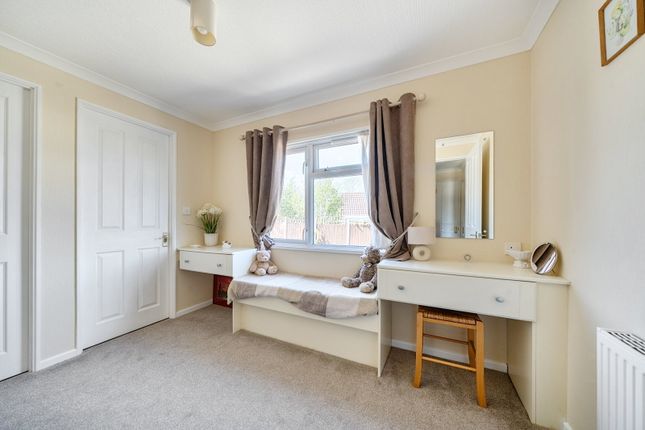 56, Redhill Lane, Thetford photo 4