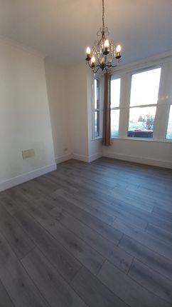 5 Anerley Road, Westcliff on Sea photo 3