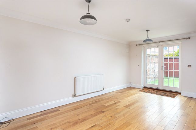 5, Pavilion Row, Fulford photo 4