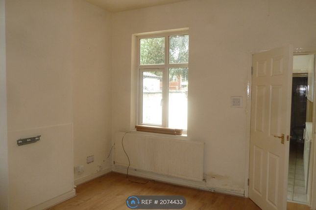 Flat to rent in Ground Floor, Leicester