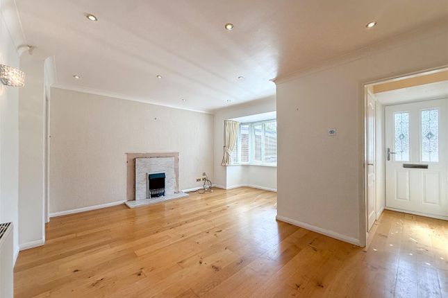 6, Mason Drive, Stoke-On-Trent photo 2