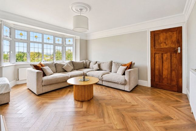 31, Monkton Road, Devon photo 2