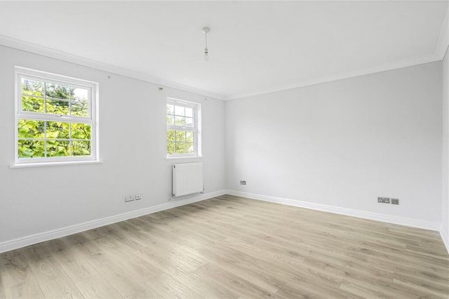 35, Mandelbrote Drive, Oxford photo 4