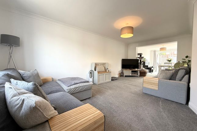 62 Coniston Rise, Aberdare photo 2