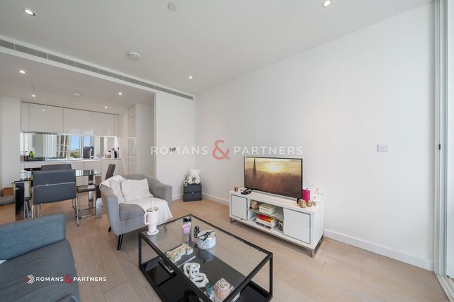 Flat 1005 Sky Gardens, 155, Wandsworth Road, London photo 2