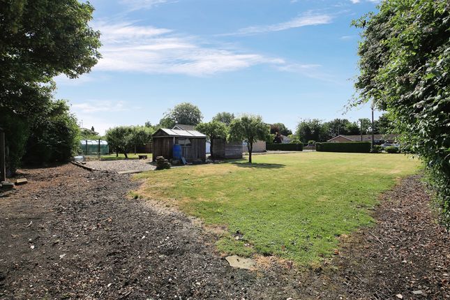 Detached bungalow for sale in Coronation Close, March