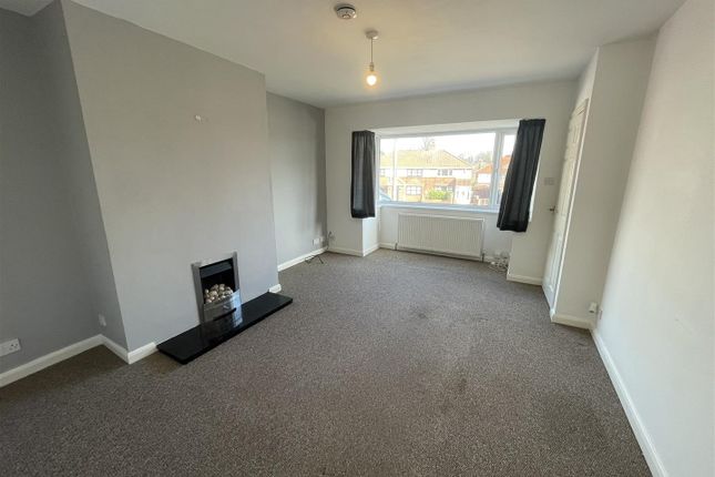 5, Highfield Gardens, Chester Le Street photo 3