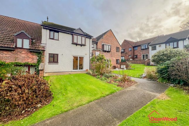 87, Saddle Mews, Douglas photo 2