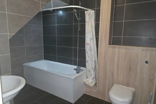 Flat 9, Whippendell Court, Watford photo 3