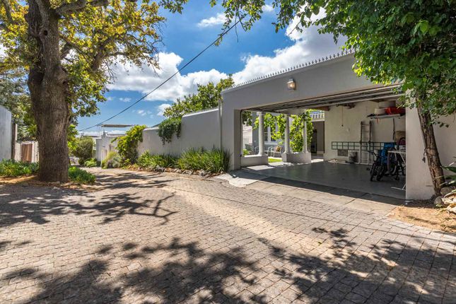 Detached house for sale in Oranjezicht, Cape Town, South Africa