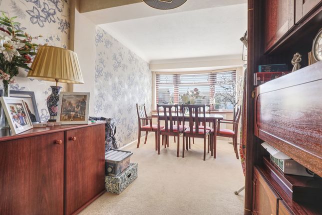 32 Wickenfields, Ware photo 4