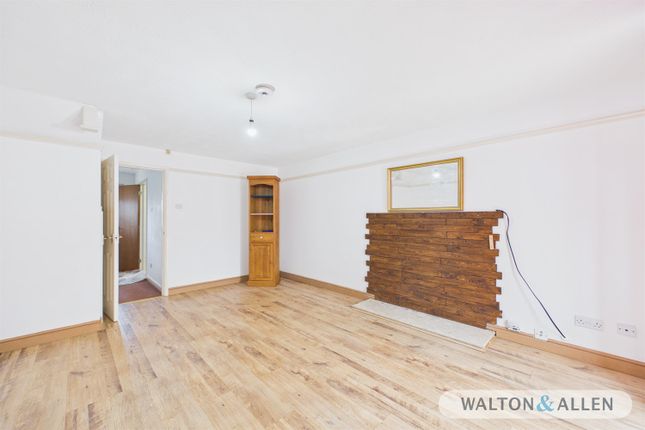 1a, Bramble Close, Nottingham photo 4