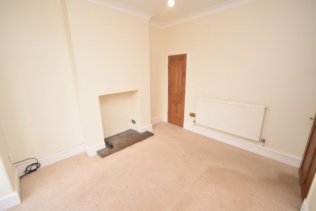 12, Belton Road, Whitchurch photo 3