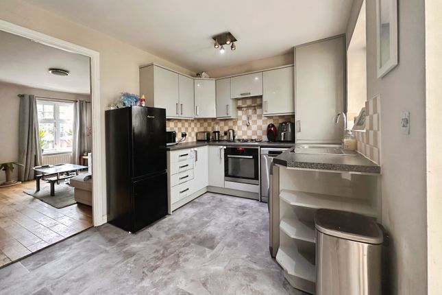 10, Tavistock Way, Leeds photo 2