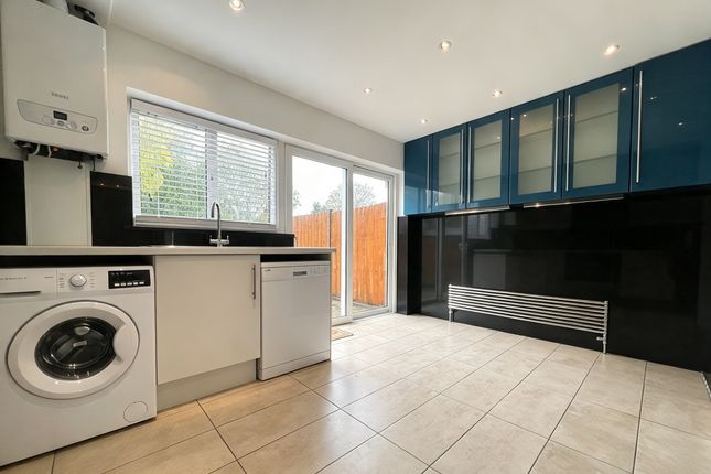Misbourne Road, Uxbridge photo 4