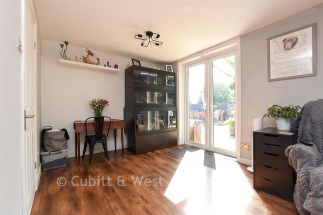 18, New Causeway, Reigate photo 3