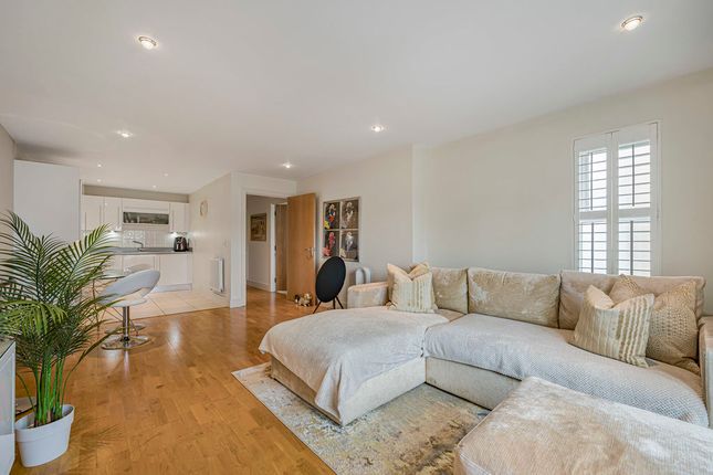 Flat 7 The Grange, 293 - 295 Main Road, Sidcup photo 3