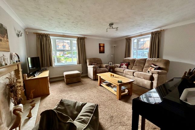 25, Moorland Close, Dibden Purlieu photo 3
