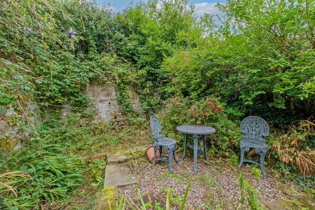 Falcon Cottage, Bellemonte Road, Frodsham photo 4