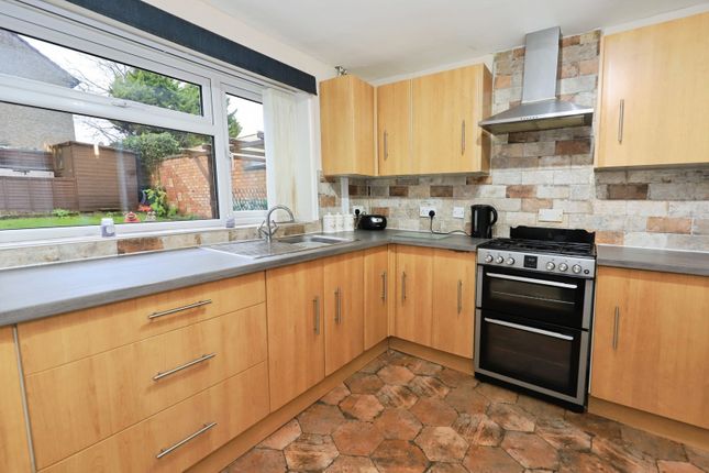 9, Abbey Road, Worcestershire photo 2