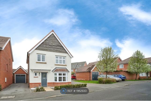 Thumbnail Detached house to rent in Ouzel Chase, Bracknell