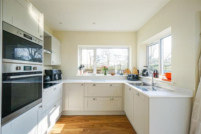 7, Marlow Drive, St. Leonards-on-sea photo 4