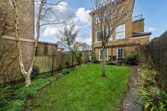 1, Trematon Court, Dorchester photo 4