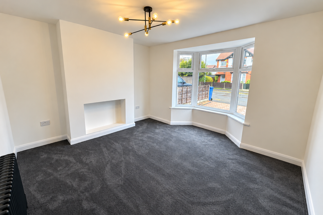 51, Atkinson Road, Sale photo 4