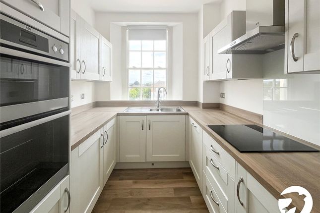 Flat 7, Manor House, 11, Wills Crescent, West Malling photo 4