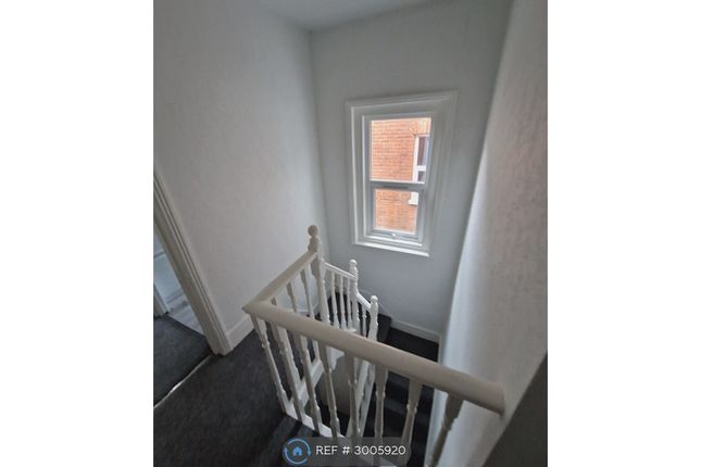 Malmesbury Road, Shirley, Southampton photo 3