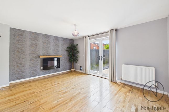 18 Bluestone Close, Newton Aycliffe photo 4