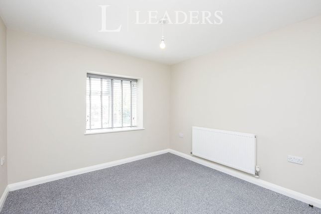 Flat 1, 4a, High Street, High Street photo 4