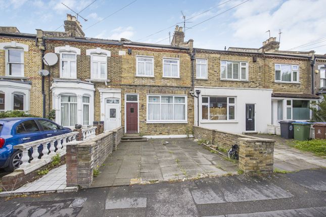 Thumbnail Terraced house for sale in Borthwick Road, London