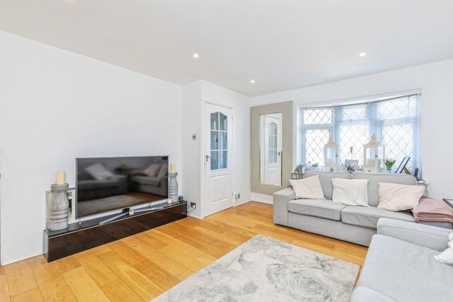 24, Graveney Close, Kent photo 4