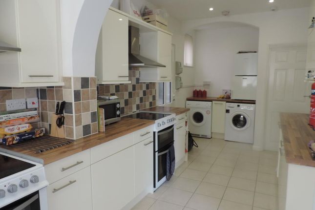 Rm 5, 7, Eastfield Road, Leicester photo 3