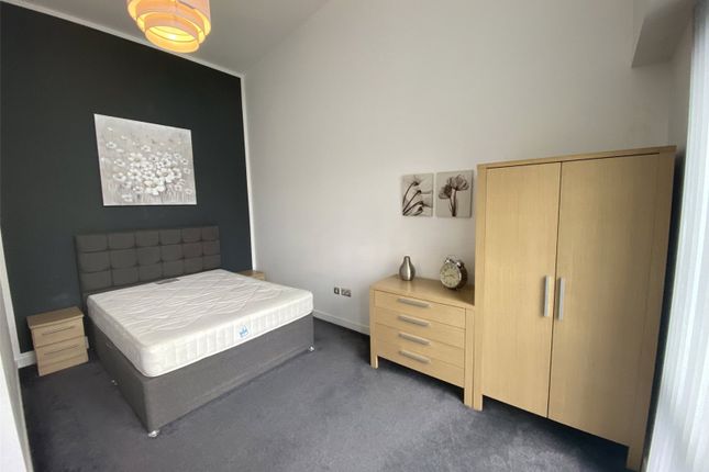 1002, Bauhaus, Manchester photo 3