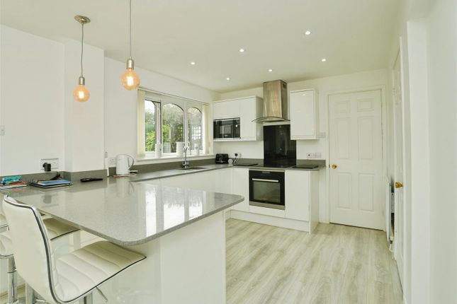 21, Stonefield Avenue, York photo 4