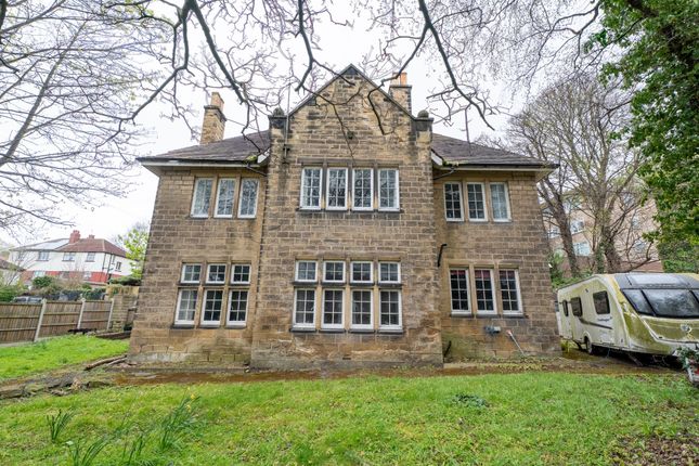 5-bed house on 24 Gledhow Wood Road, Leeds, £500,000